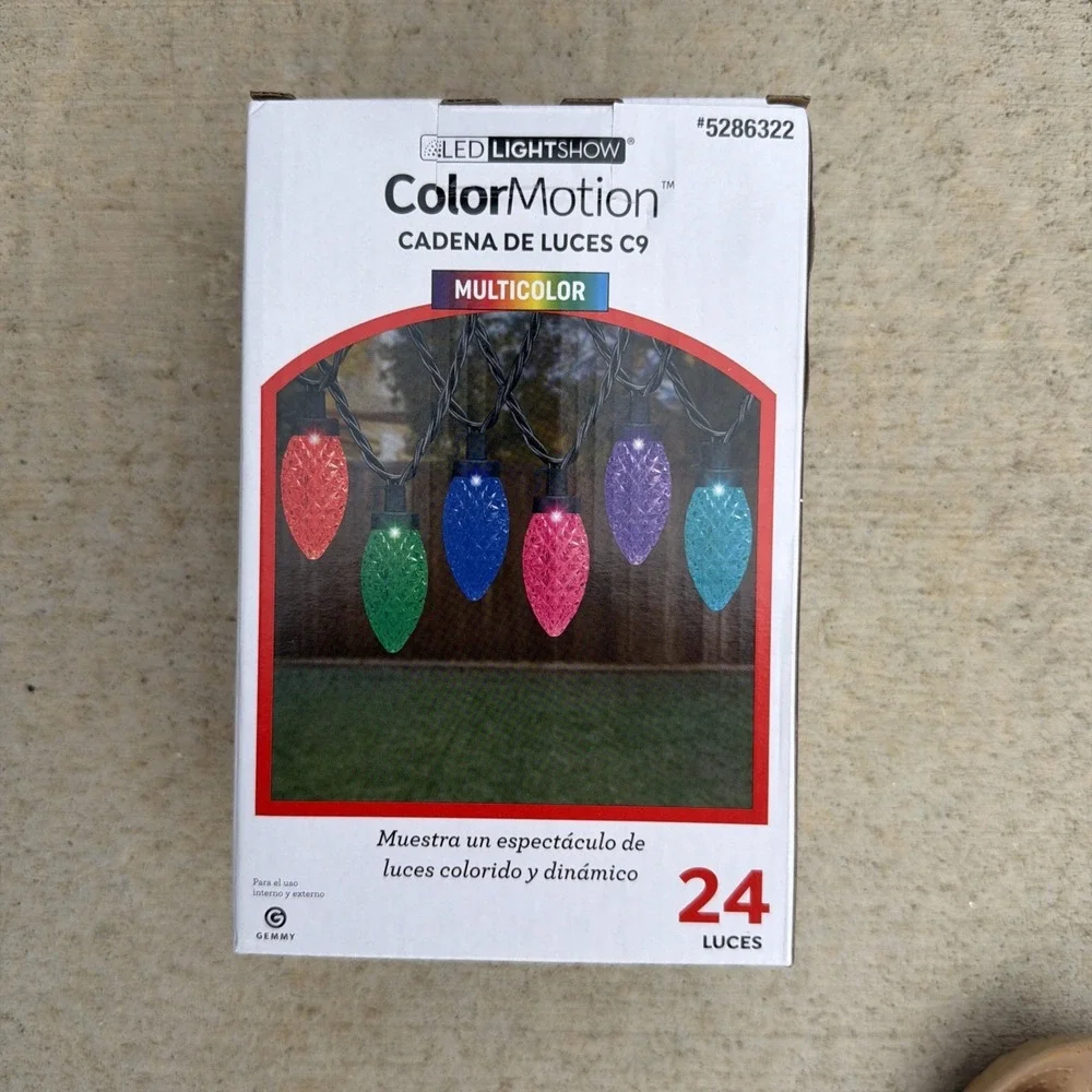 Gemmy Lightshow 24 Light 23 ft C9 Color Motion Multicolor LED Lights